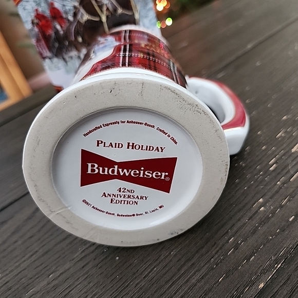 Budweiser 2021 Collectors Plaid Holiday Christmas LARGE 28 oz. Beer Stein Mug - Picture 4 of 6